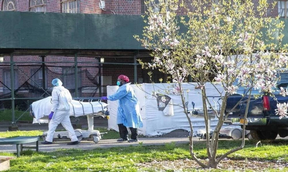 Κορονοϊός: Ρεκόρ θανάτων στο Τέξας- Αποθηκεύουν πτώματα σε φορτηγά-ψυγεία